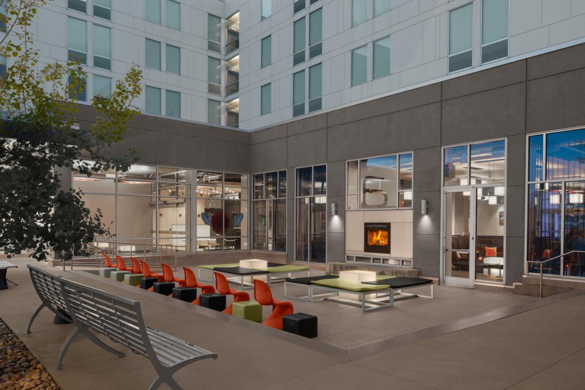 Aloft Broomfield Denver Exterior photo